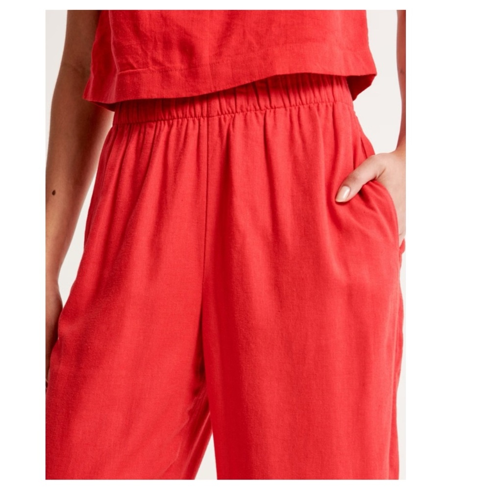 Abercrombie & Fitch Red Linen Blend Wide-Leg High Rise Pants, Small - Picture 2 of 8